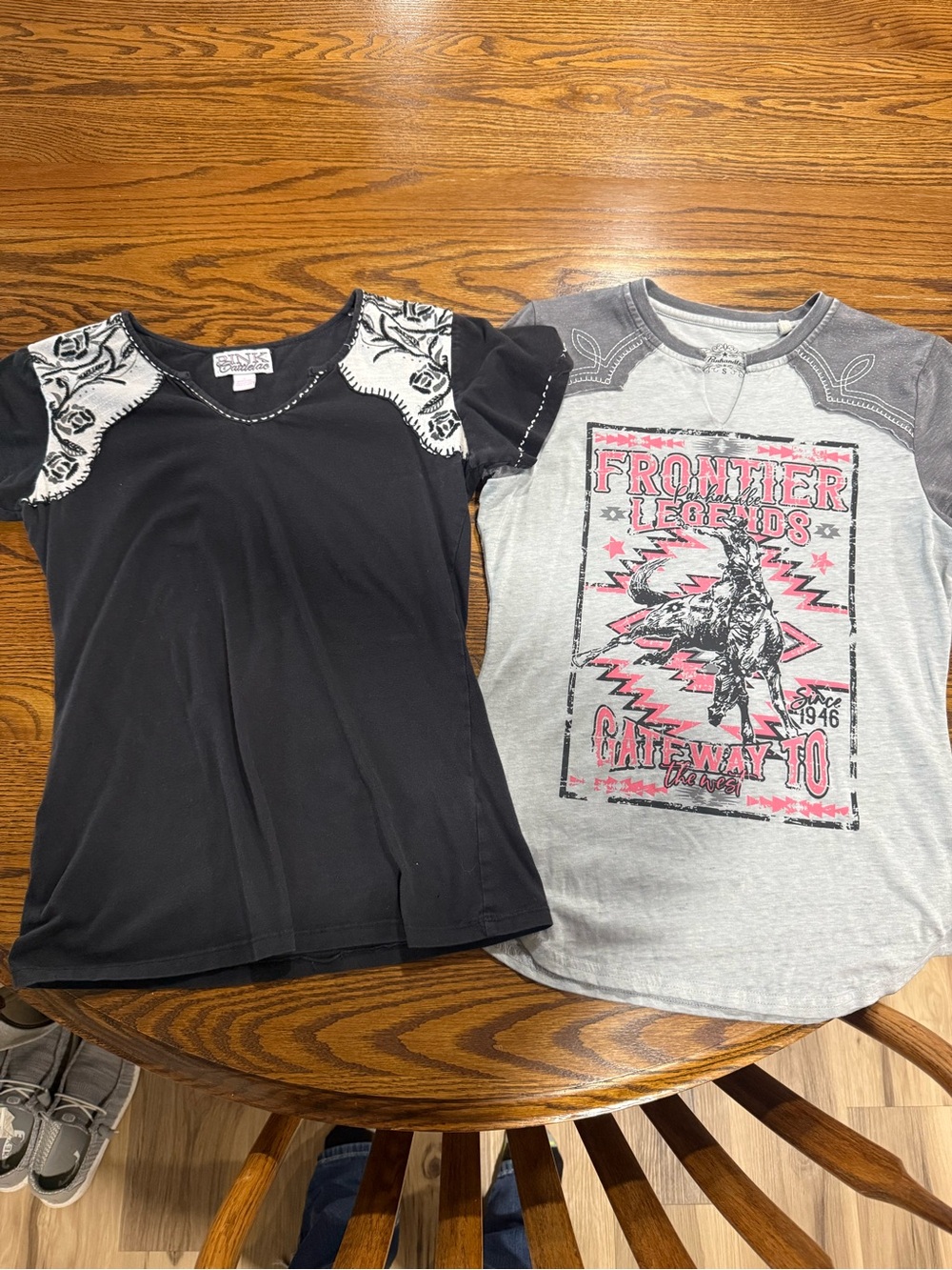 Western tee bundle.